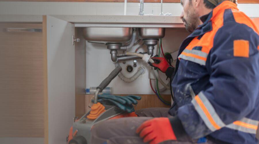 Professional slab leak plumber services in Dequincy, LA